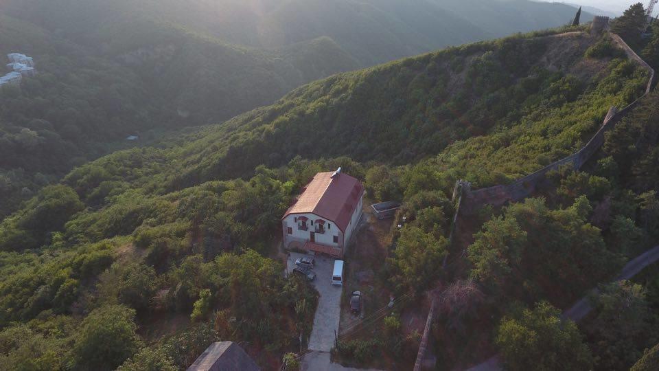 Galavnis Kari Hotel Sighnaghi Exteriör bild